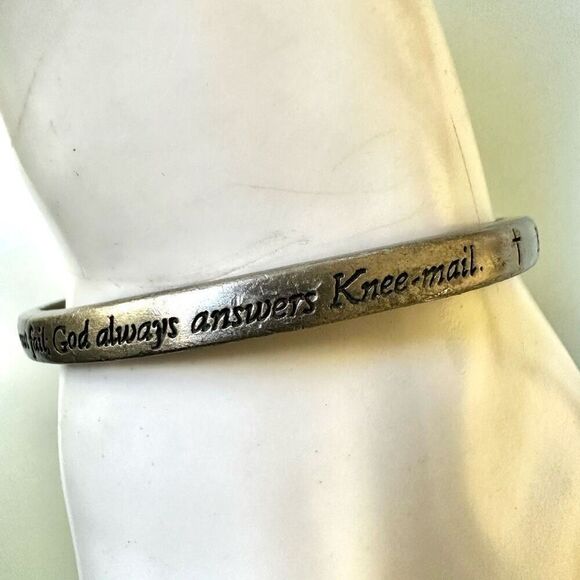 Silver tone inspirational religious  bangle bracelet - Picture 3 of 10
